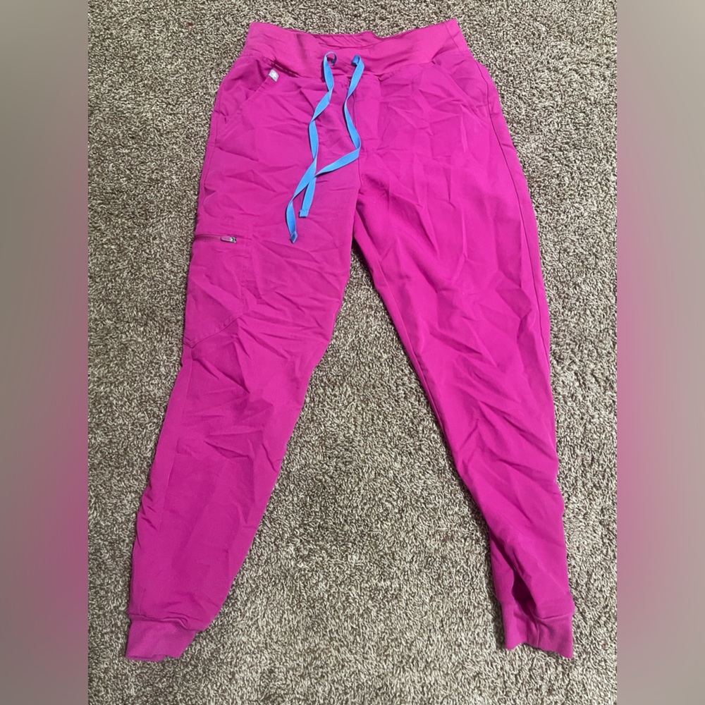 Raspberry Sorbet Zamora™ High Waisted 2.0 - Petite Jogger Scrub Pants